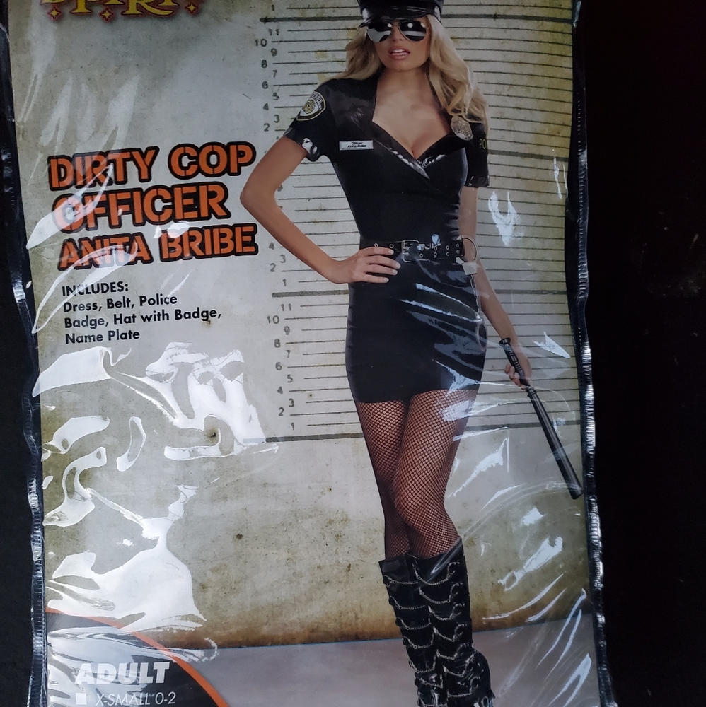 Adult Halloween cop costume.